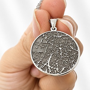 Pendant Chain Necklace Silver Round Handmade Engraving Personalized Jewelry Monamor