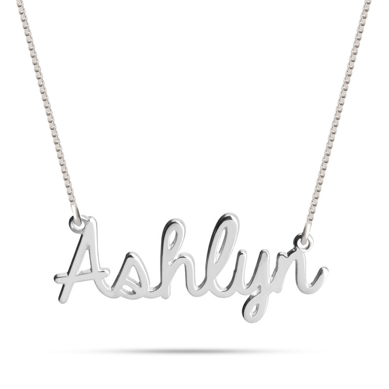 Namenkette Erinnerungsstück Personalisierter Schmuck Trauer Und Gedenkschmuck In Silber Gold Rose Mir Schriftart