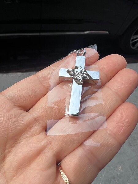 Silber Kreuzkette Befuellbar Individuelle Gravur Anhaenger Personalisiert Fingerabdruck Fingerprint Erinnerungsschmuck Trauer Andenken