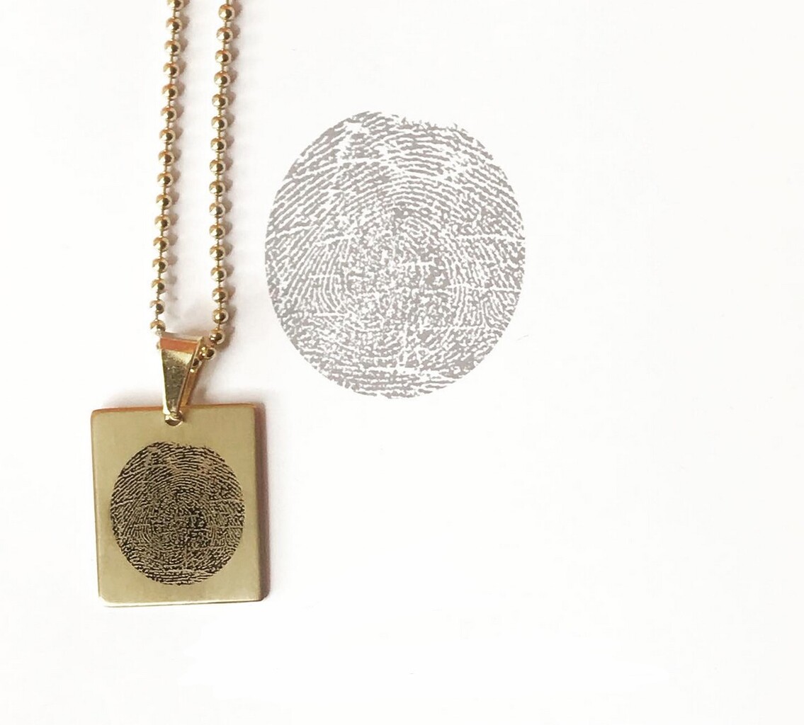 TOKEN Fingertip - Men's or women's necklace with original 3D ...